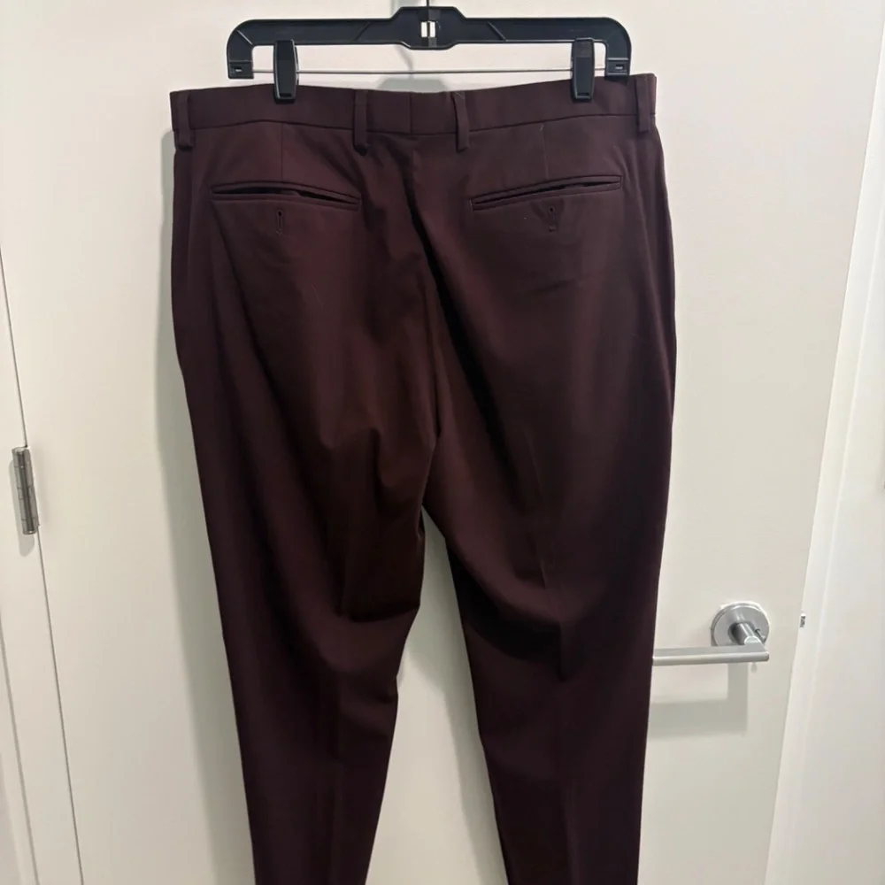 Men’s Banana Republic Extra Slim Fit 35 x 30 Plum Dress pants